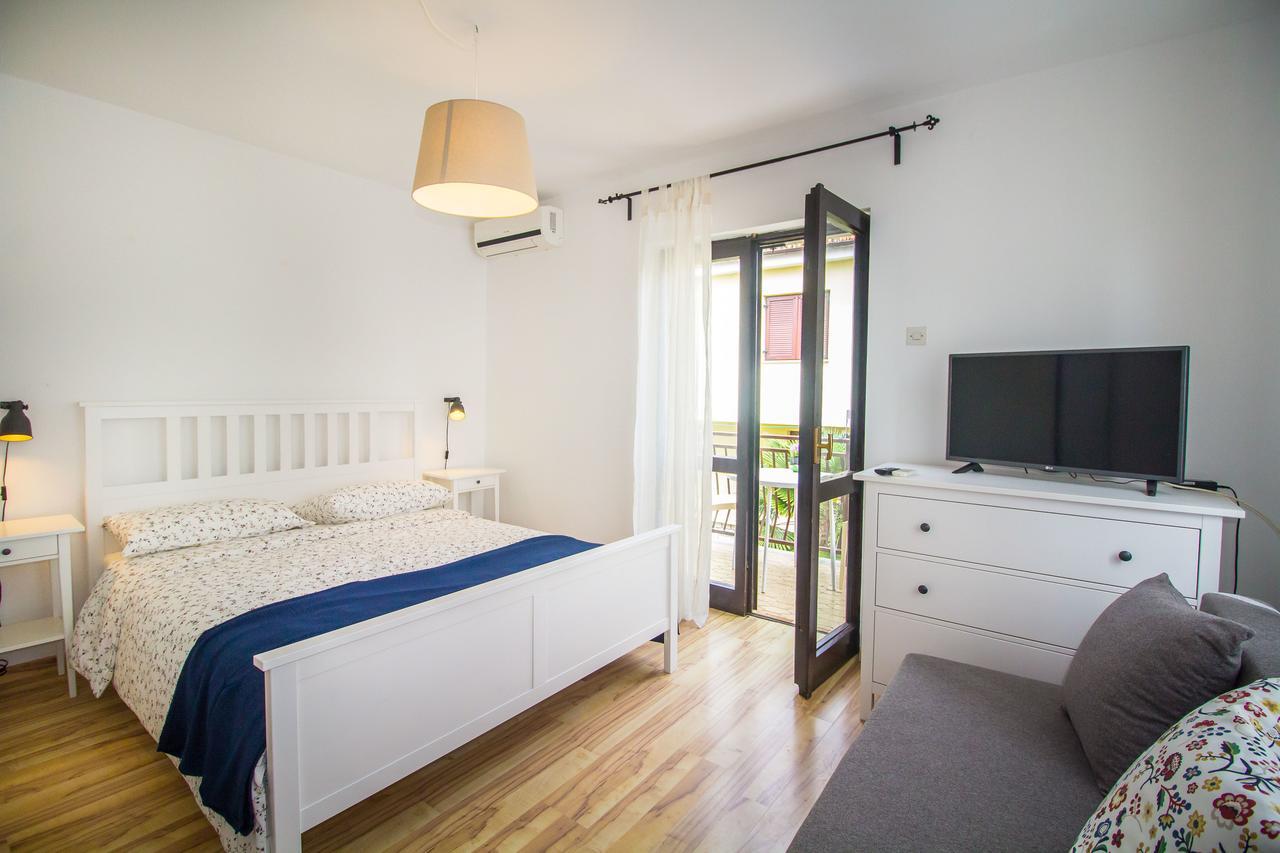 Ferienwohnung Pineta House Vidos Poreč Exterior foto